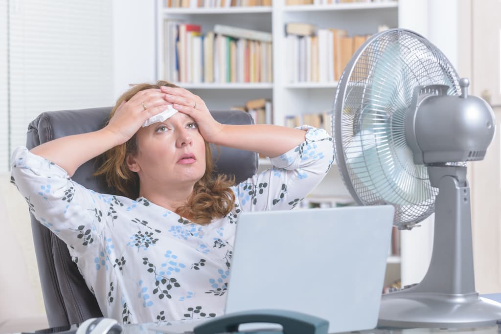 Women Suffers from Heat - AC Not Working